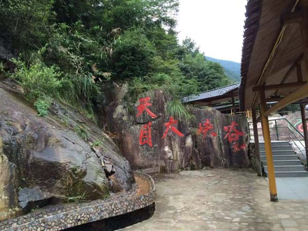 國家工作人員事后將受賄財物送回還構(gòu)成犯罪嗎？上海刑事大律師帶您了解