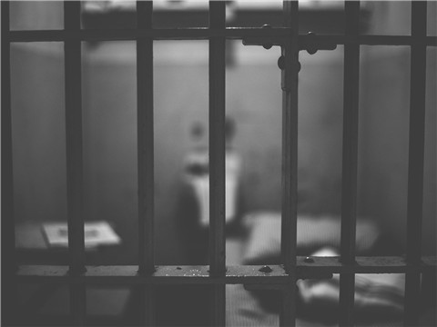退休返聘簽訂勞務(wù)合同需要注意啥？上海勞動合同律師給你提個醒